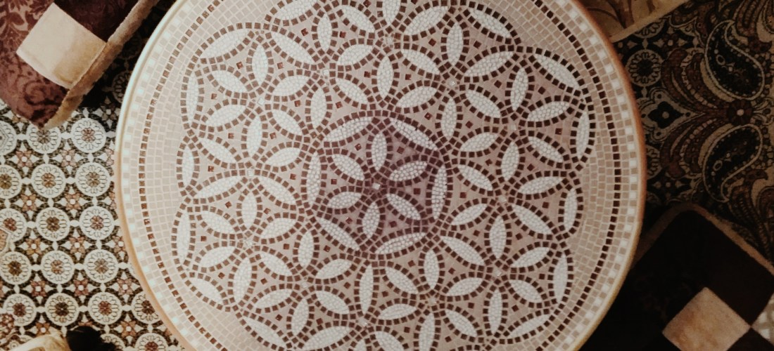 Mosaiikkiteepöytä - Maaria Kuukorento & Marko Manninen, 2018